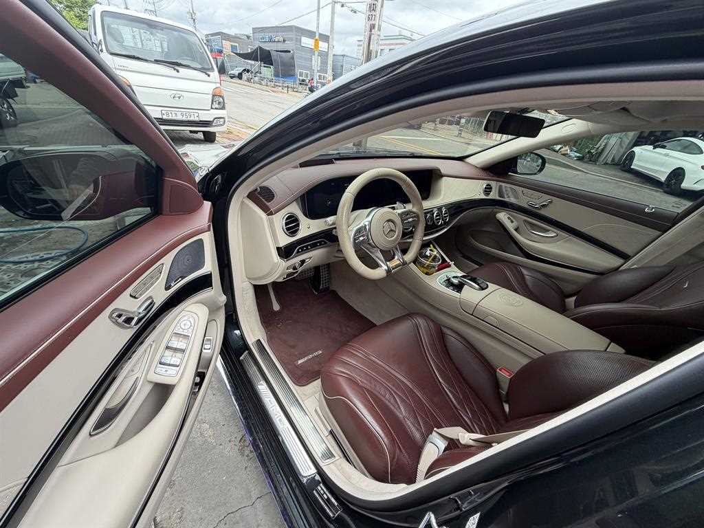 Mercedes Benz S Class - Vista 6
