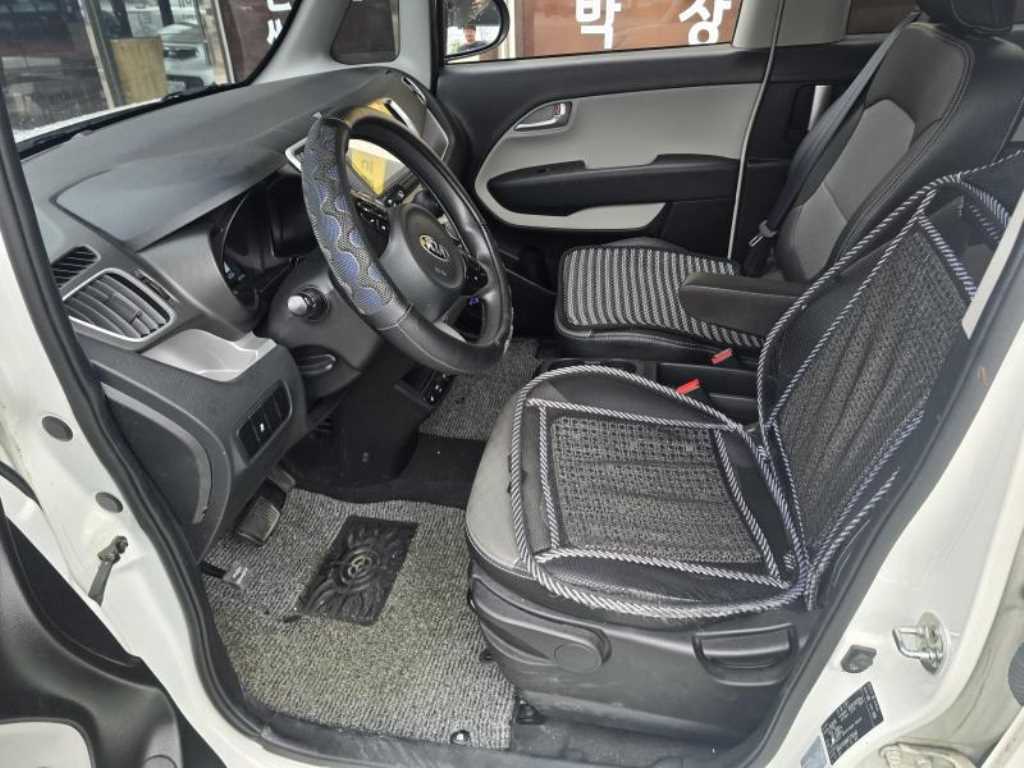 KIA Ray - Vista 6