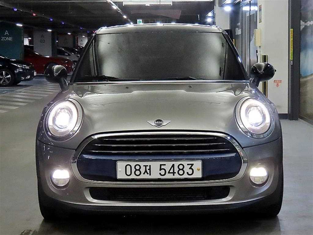 Mini Cooper - Vista 2