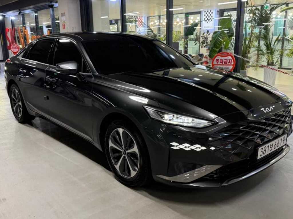 KIA K8 - Vista 2