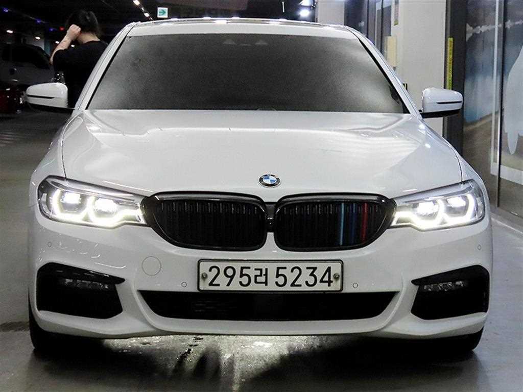 BMW 5 Series - Vista 2