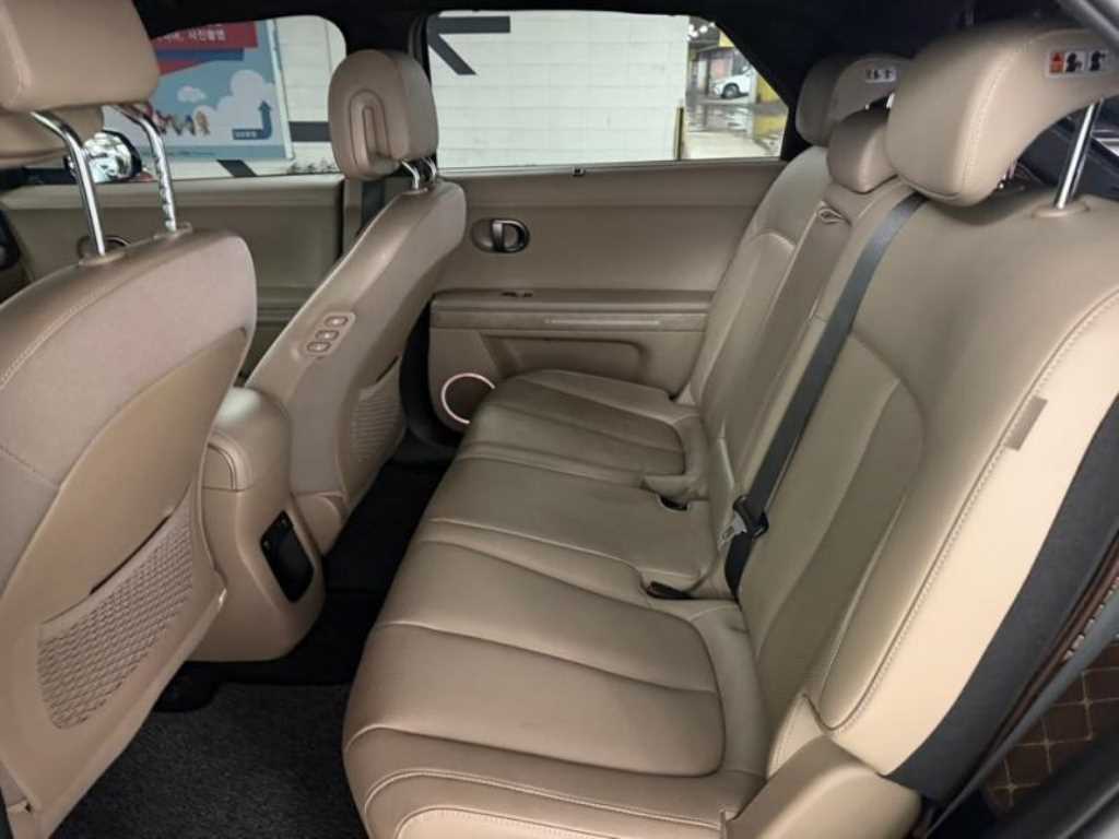 HYUNDAI Ioniq 5 - Vista 7