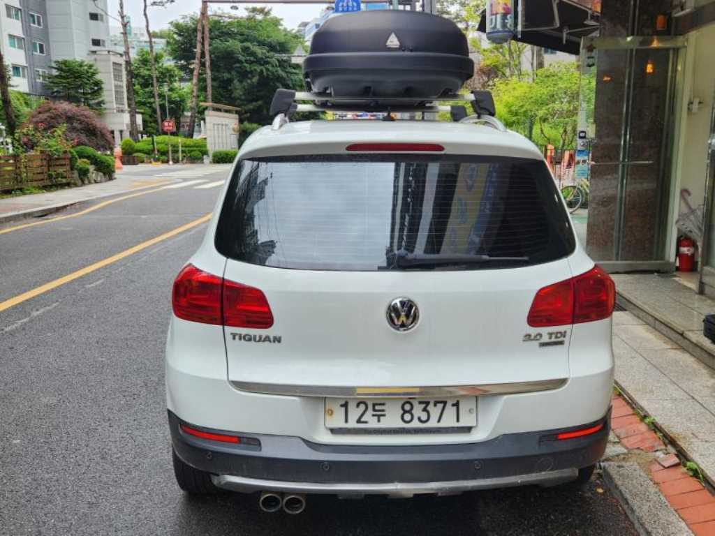 Volkswagen Tiguan - Vista 2