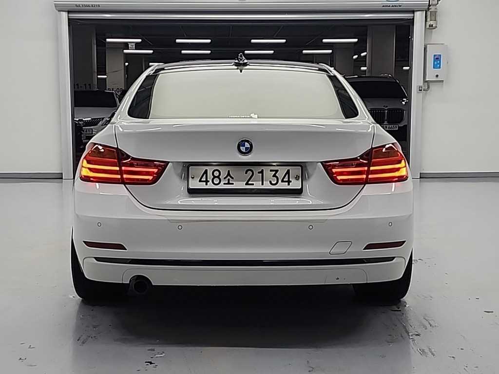 BMW 4 Series - Vista 3