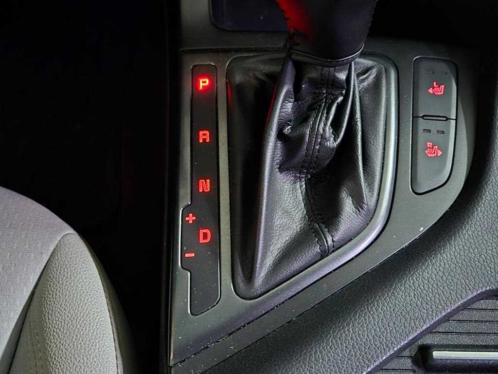KIA K5 - Vista 10
