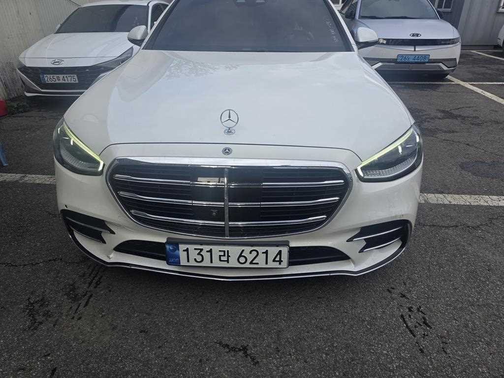 Mercedes Benz S Class - Vista 5