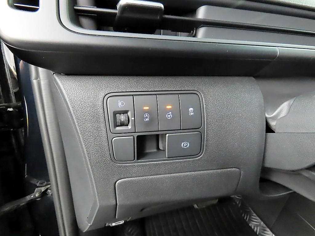HYUNDAI Staria - Vista 12