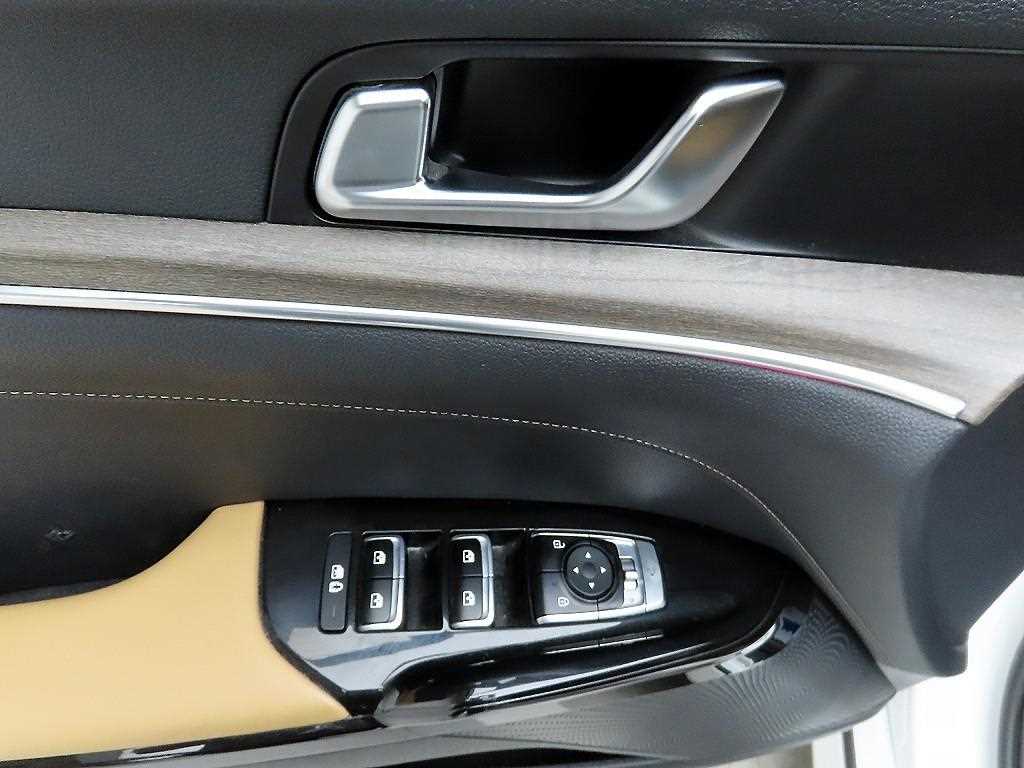 KIA K5 - Vista 11