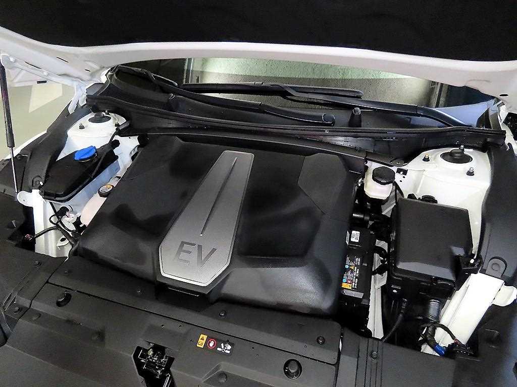 KIA EV6 2024 Blanco - Importación desde Corea - HF Imports Iquique - Foto 19