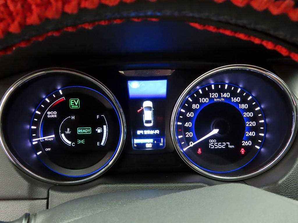 HYUNDAI Sonata - Vista 5