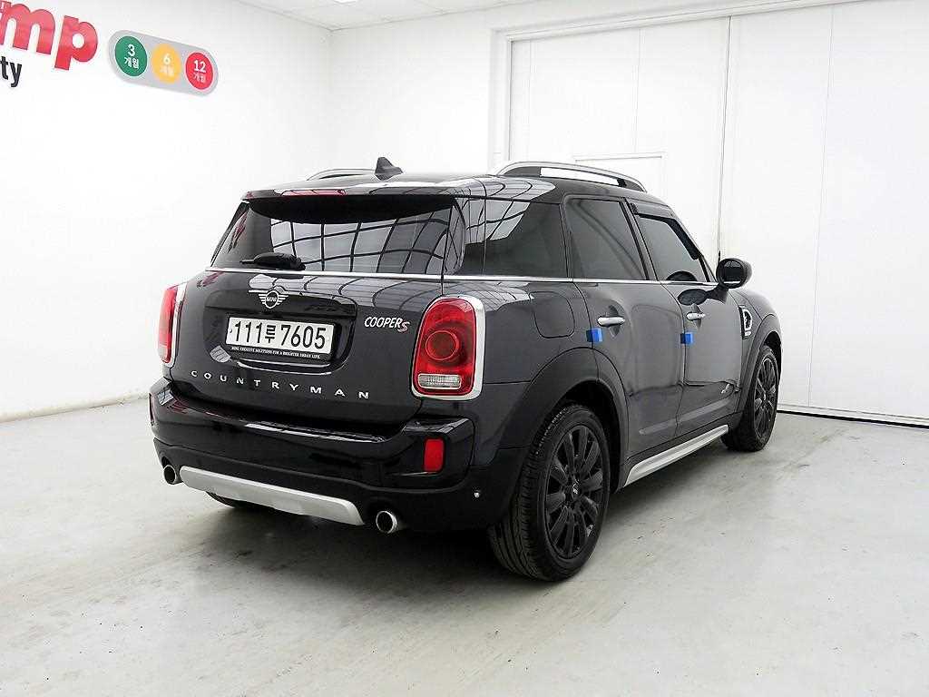 Mini Countryman - Vista 4