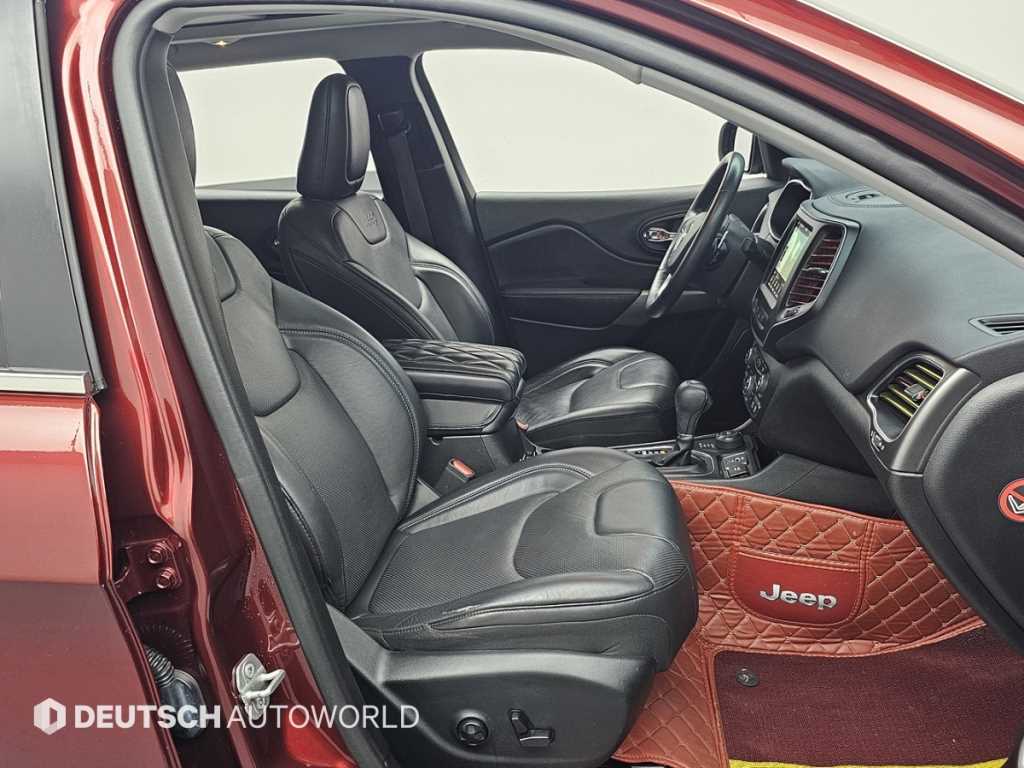 Jeep Cherokee - Vista 10