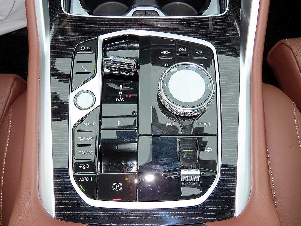 BMW X6 - Vista 11