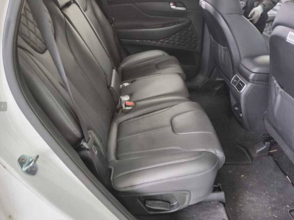 HYUNDAI Santa Fe - Vista 5