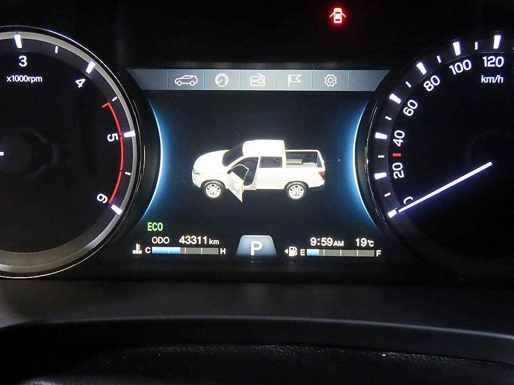 Ssangyong Rexton - Vista 9