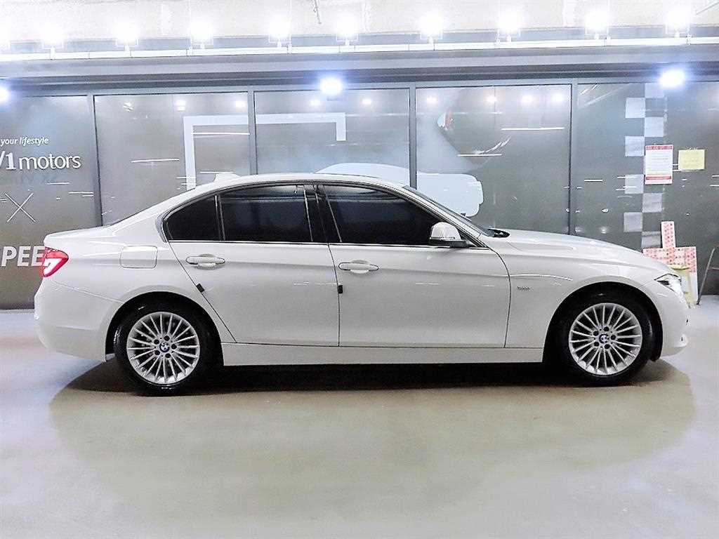 BMW 3 series - Vista 3