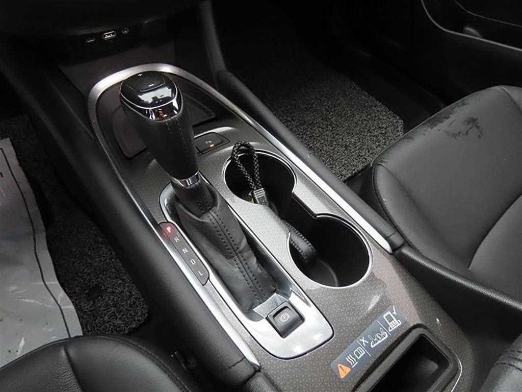 Chevrolet Malibu 2020 Blanco - Importación desde Corea - HF Imports Iquique - Foto 16