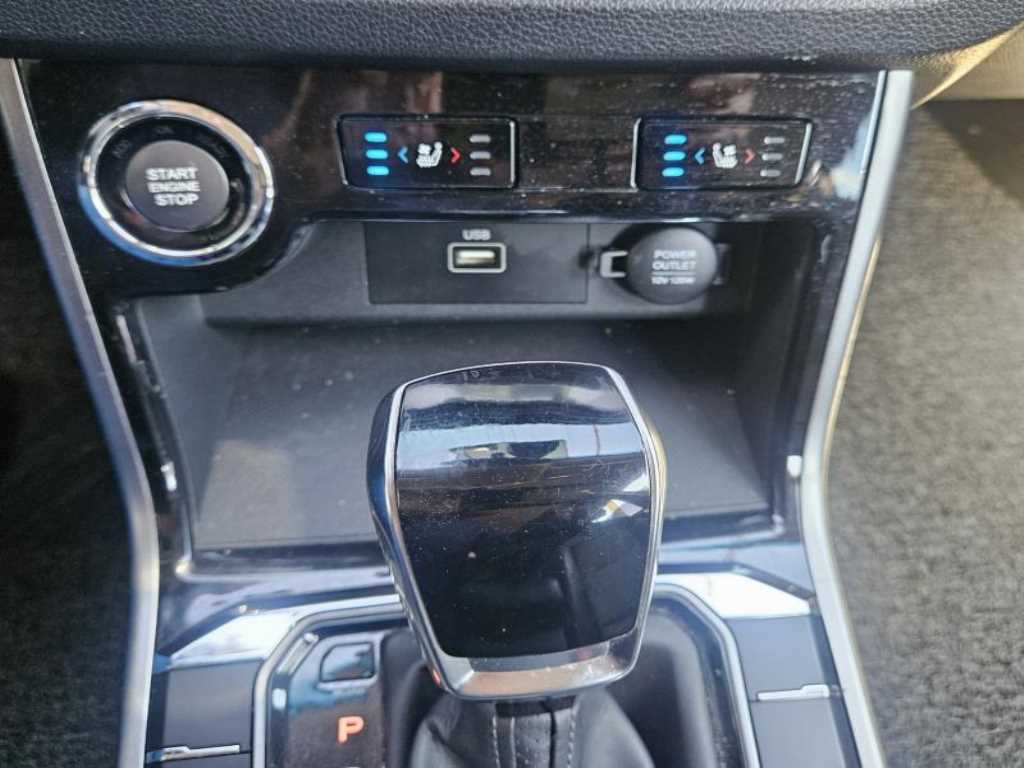 Ssangyong Korando - Vista 11