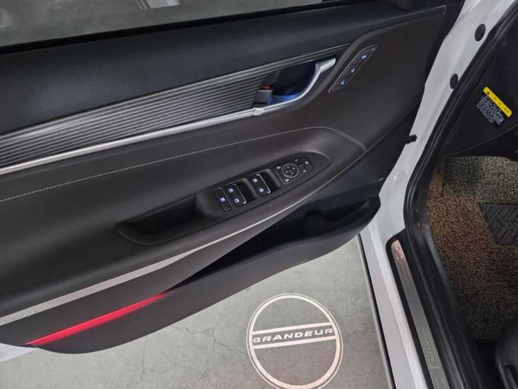 HYUNDAI Grandeur 2018 Blanco - Importación desde Corea - HF Imports Iquique - Foto 13