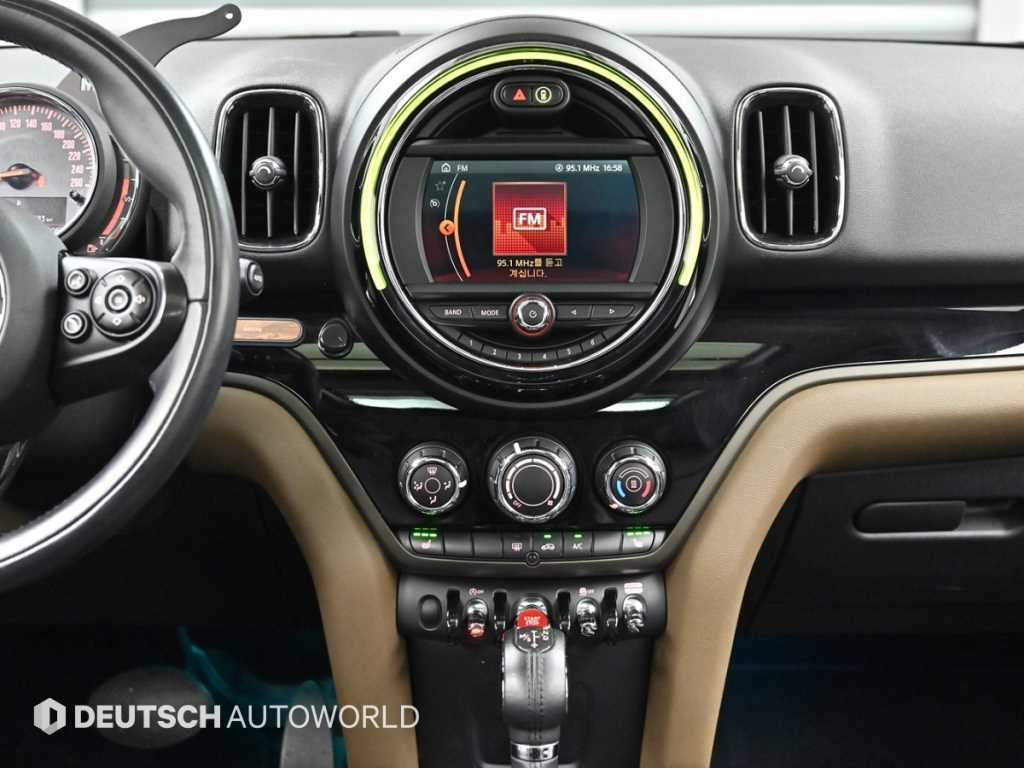 Mini Countryman 2018 Verde - Importación desde Corea - HF Imports Iquique - Foto 14
