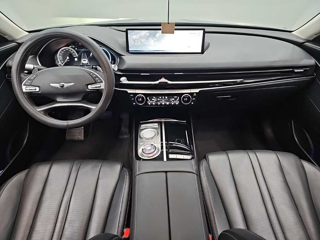 Genesis G80 - Vista 7