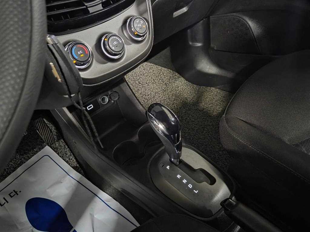 Chevrolet Spark - Vista 12