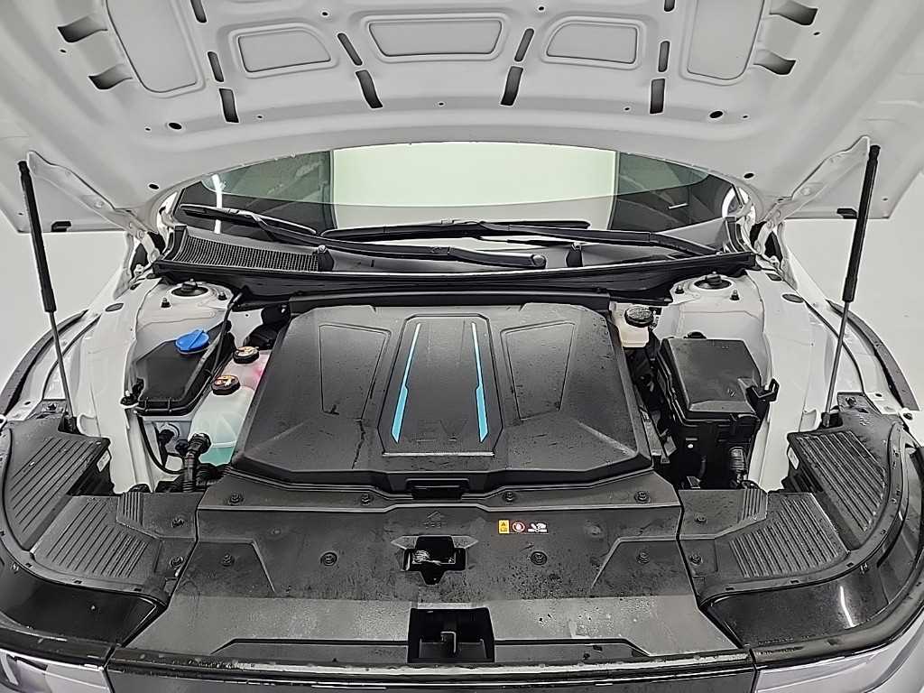 HYUNDAI Ioniq 5 - Vista 5