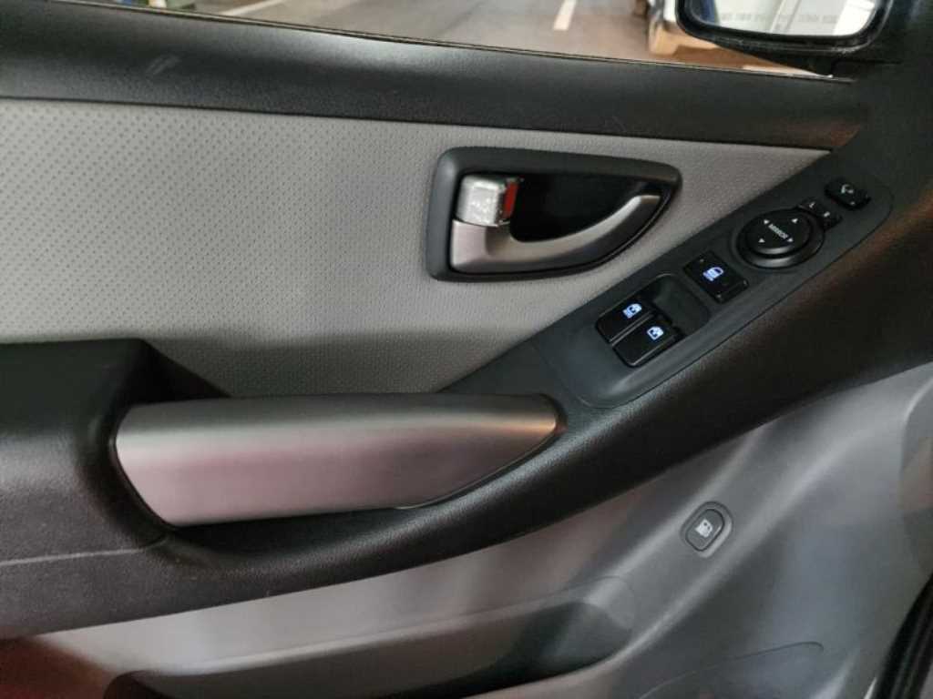 HYUNDAI Starex 2021 Gris - Importación desde Corea - HF Imports Iquique - Foto 14