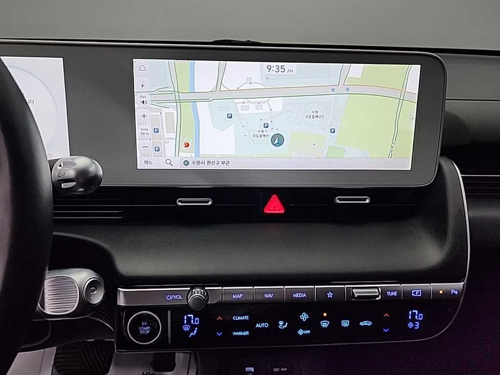 HYUNDAI Ioniq 5 - Vista 10