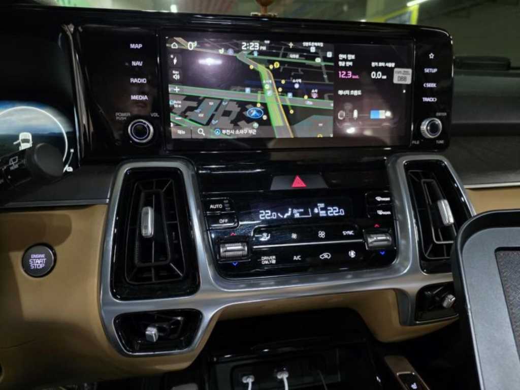 KIA Sorento - Vista 8