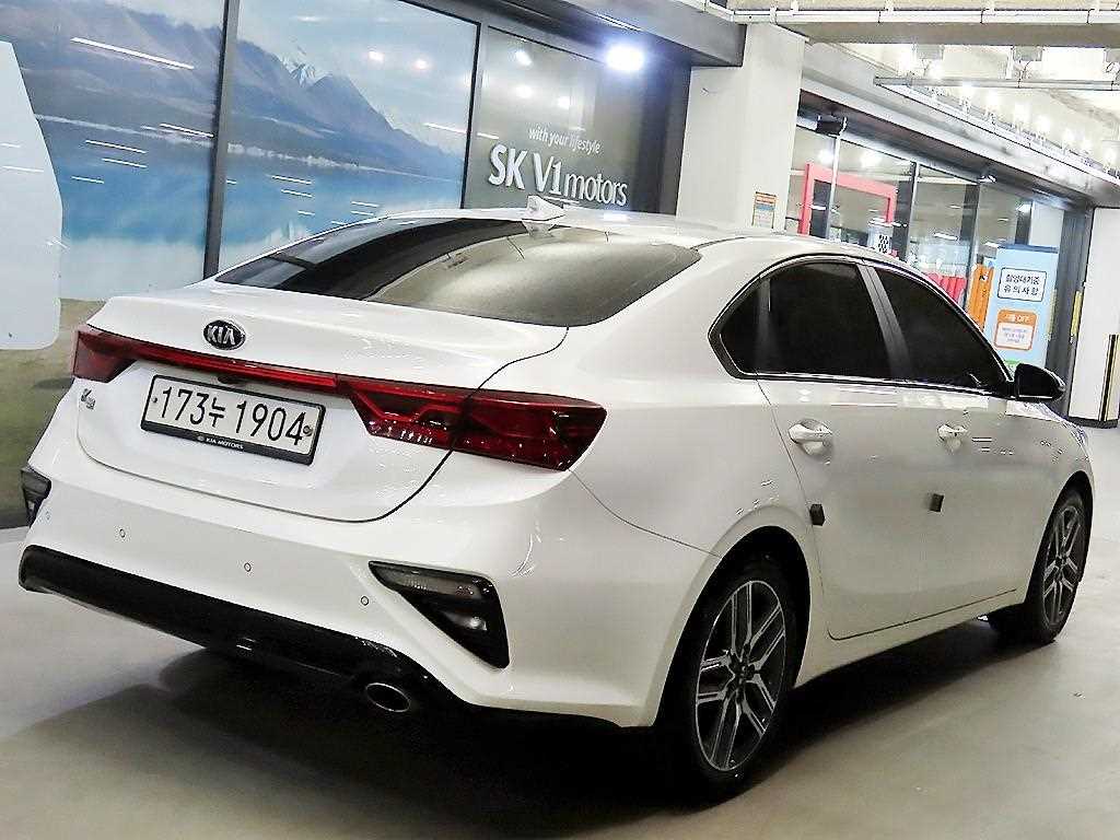 KIA K3 - Vista 4