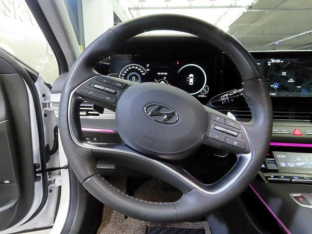 HYUNDAI Grandeur - Vista 8