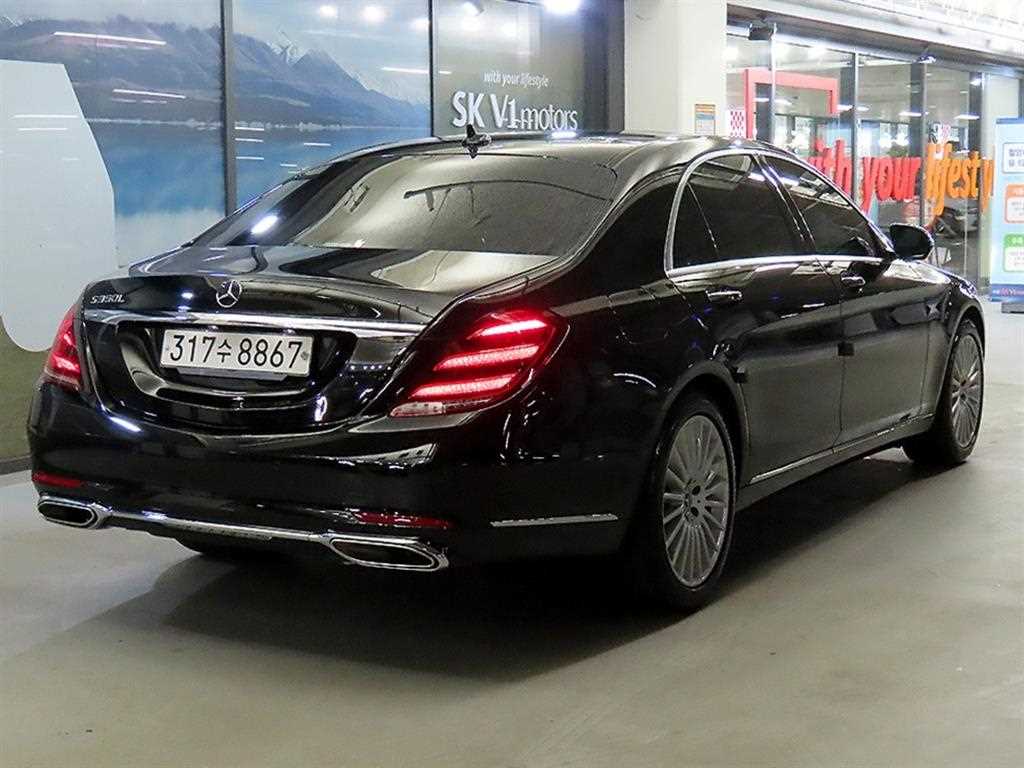 Mercedes Benz S Class - Vista 4