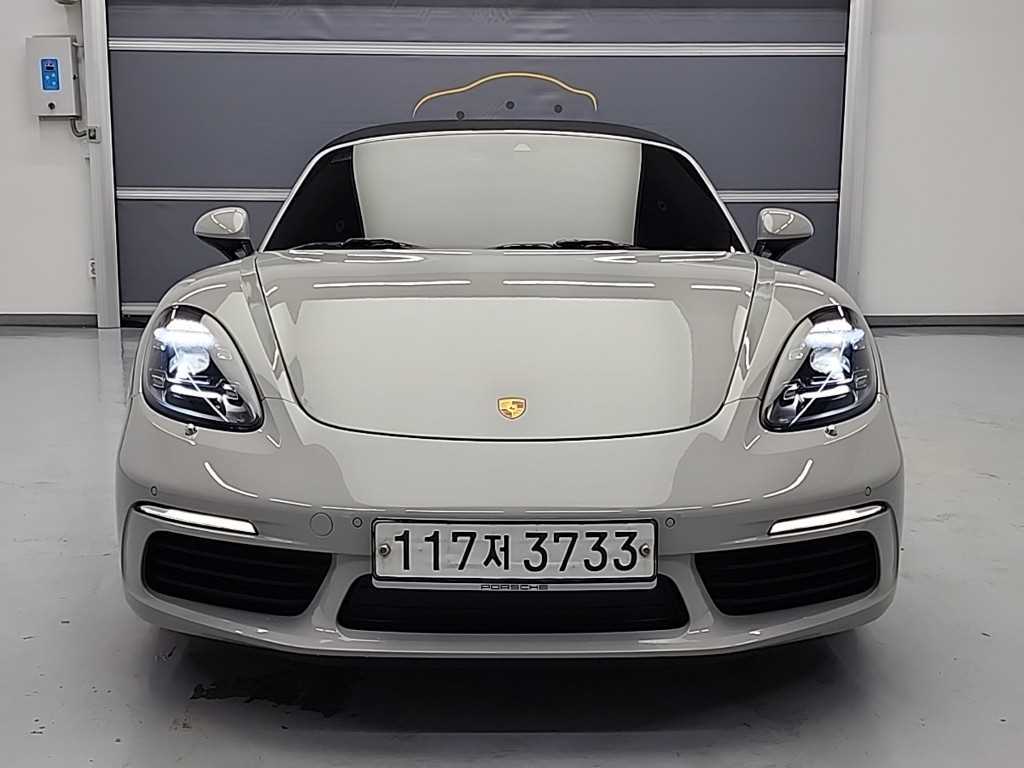 Porsche 718 - Vista 2