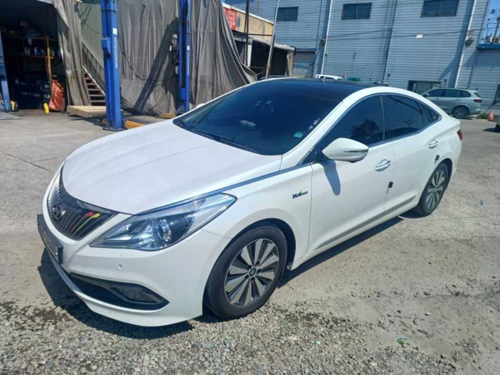 HYUNDAI Grandeur 2016 Blanco - Importación desde Corea - HF Imports Iquique - Foto 1