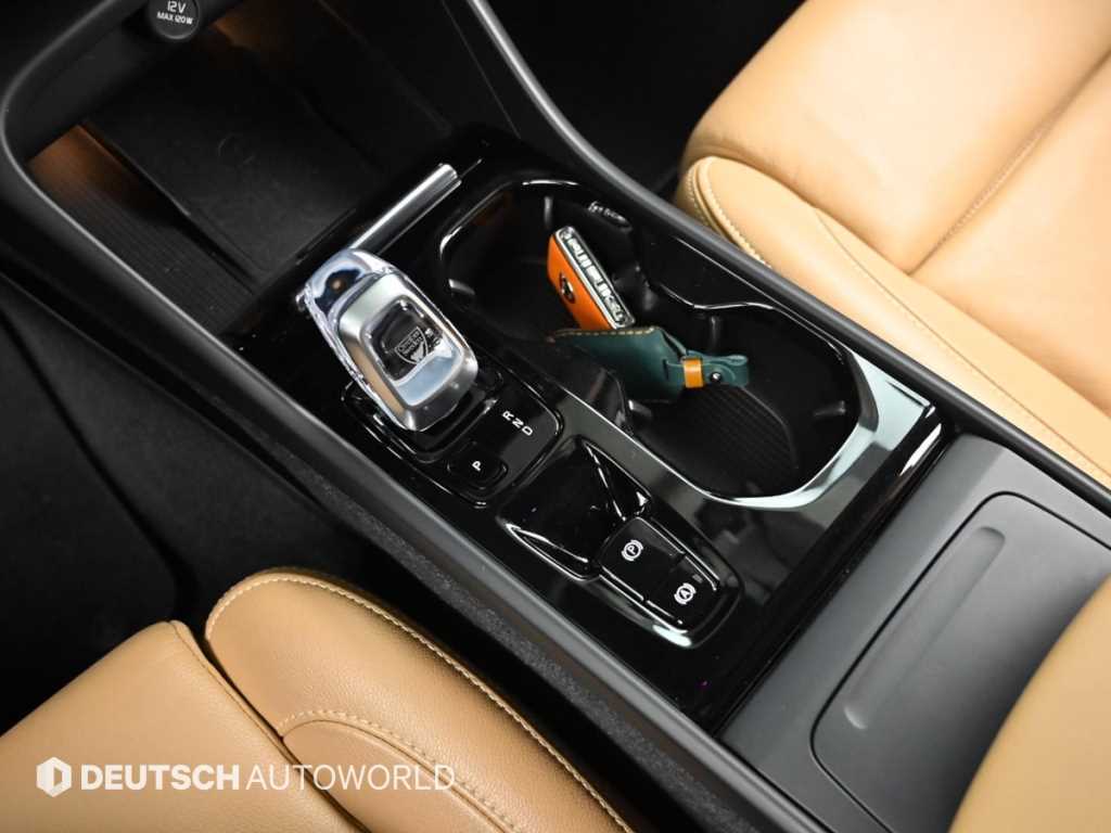 Volvo XC40 - Vista 9