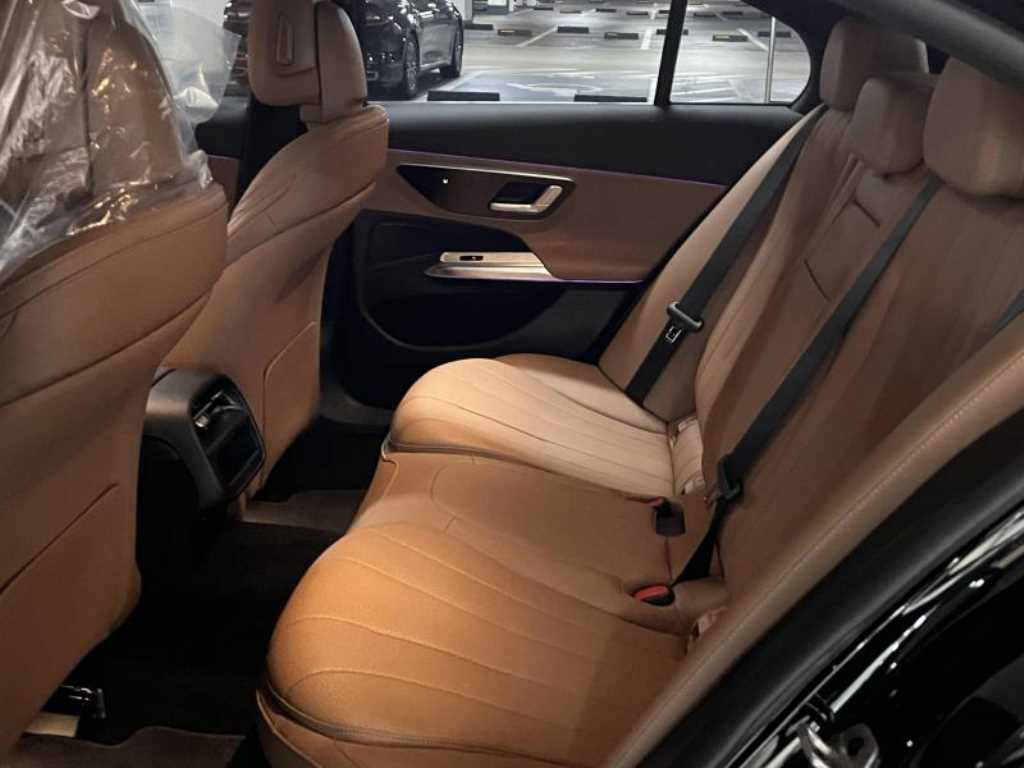 Mercedes Benz E class - Vista 7