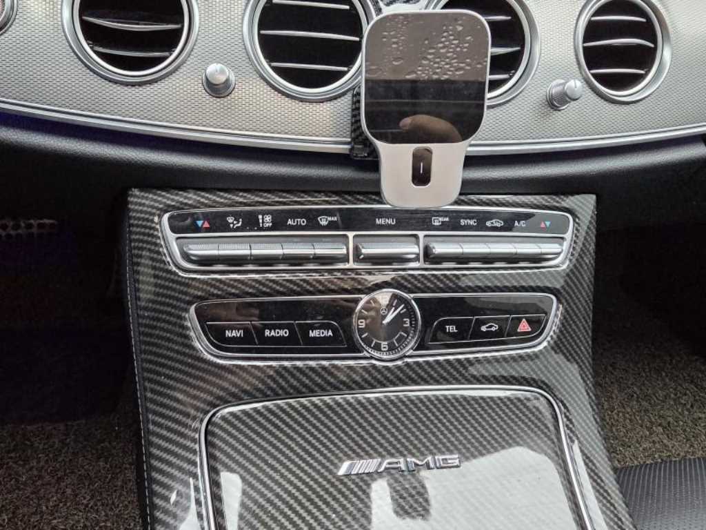 Mercedes Benz E class - Vista 11