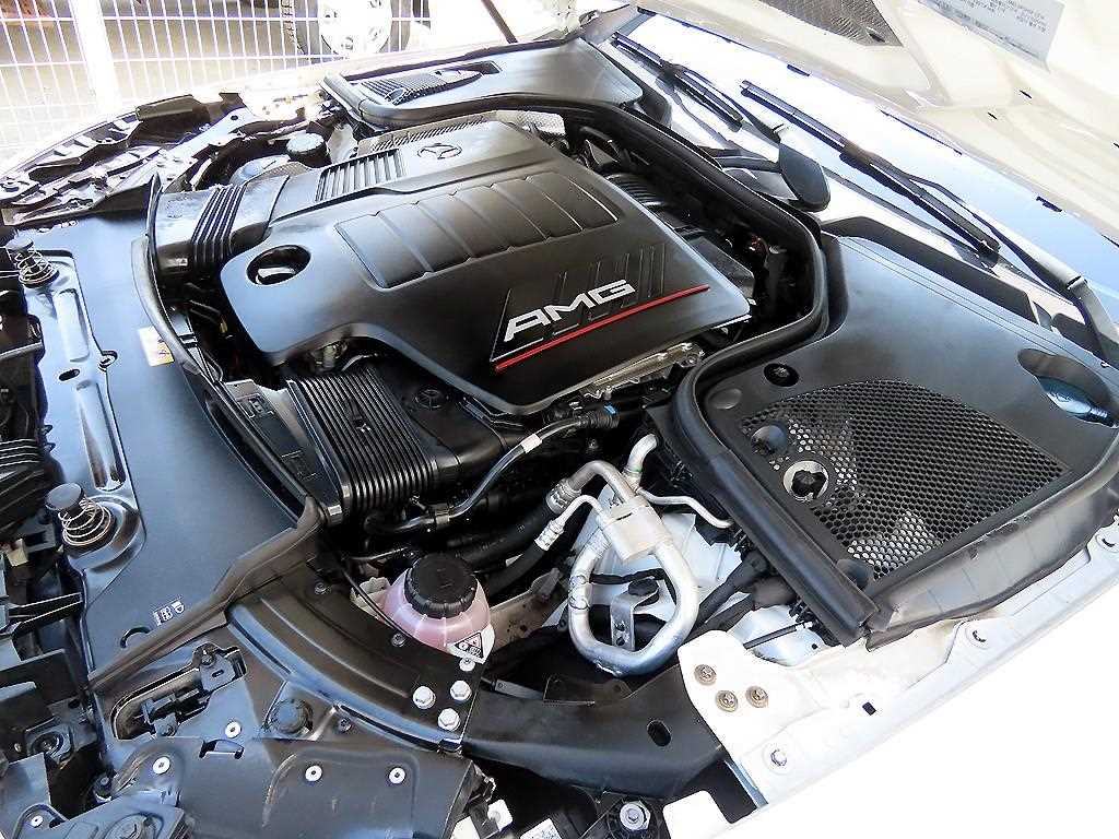 Mercedes Benz AMG GT 2021 Blanco - Importación desde Corea - HF Imports Iquique - Foto 19