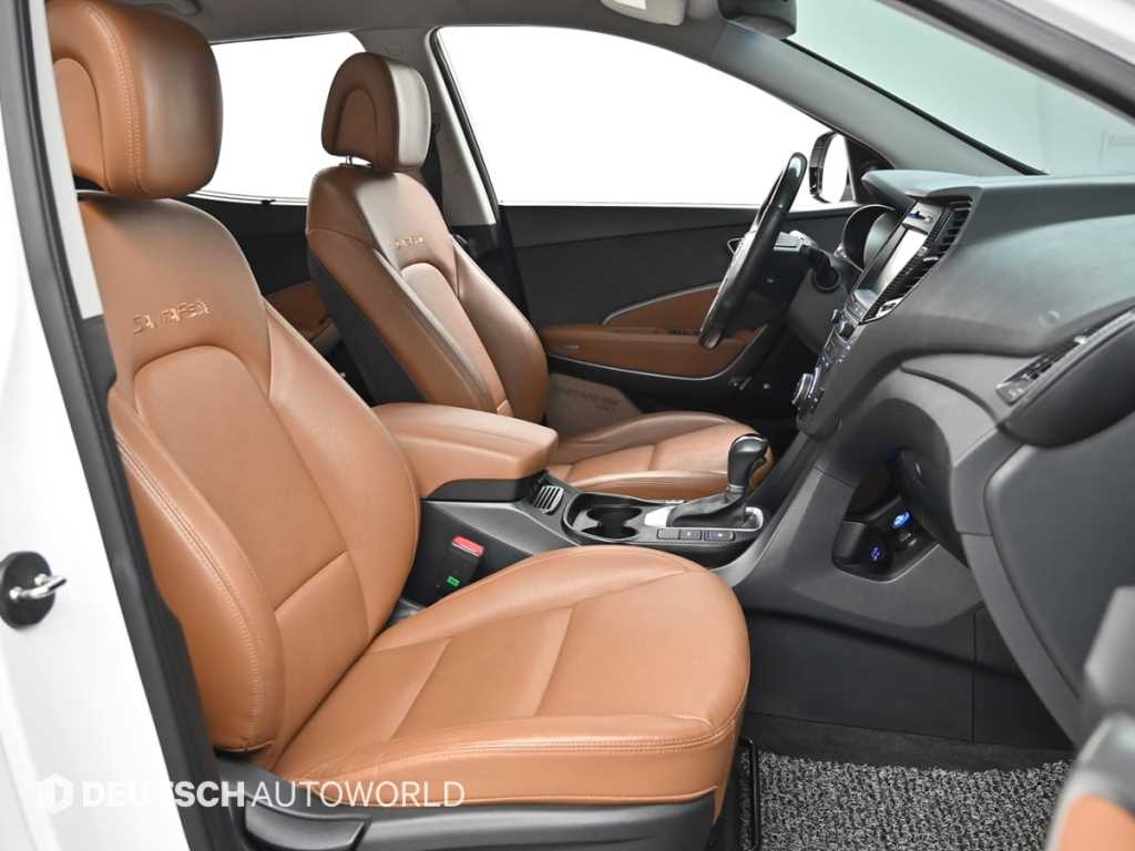 HYUNDAI Santa Fe - Vista 10