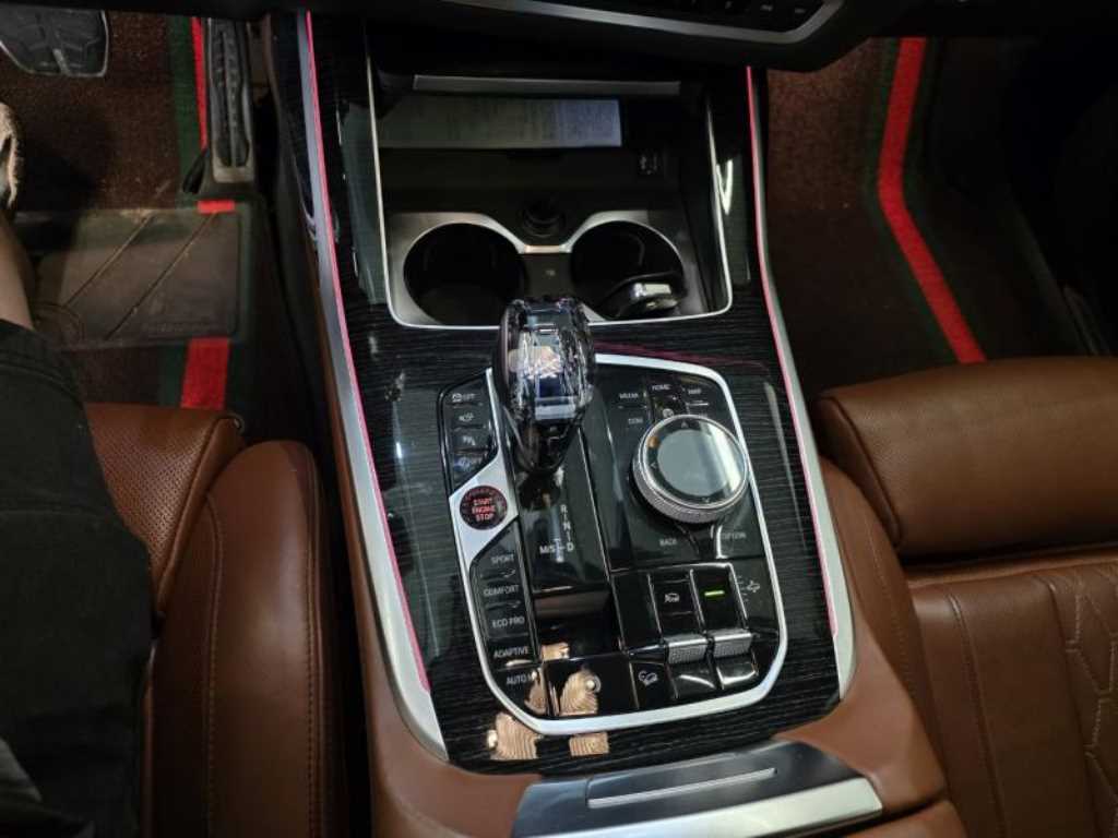 BMW X7 - Vista 7