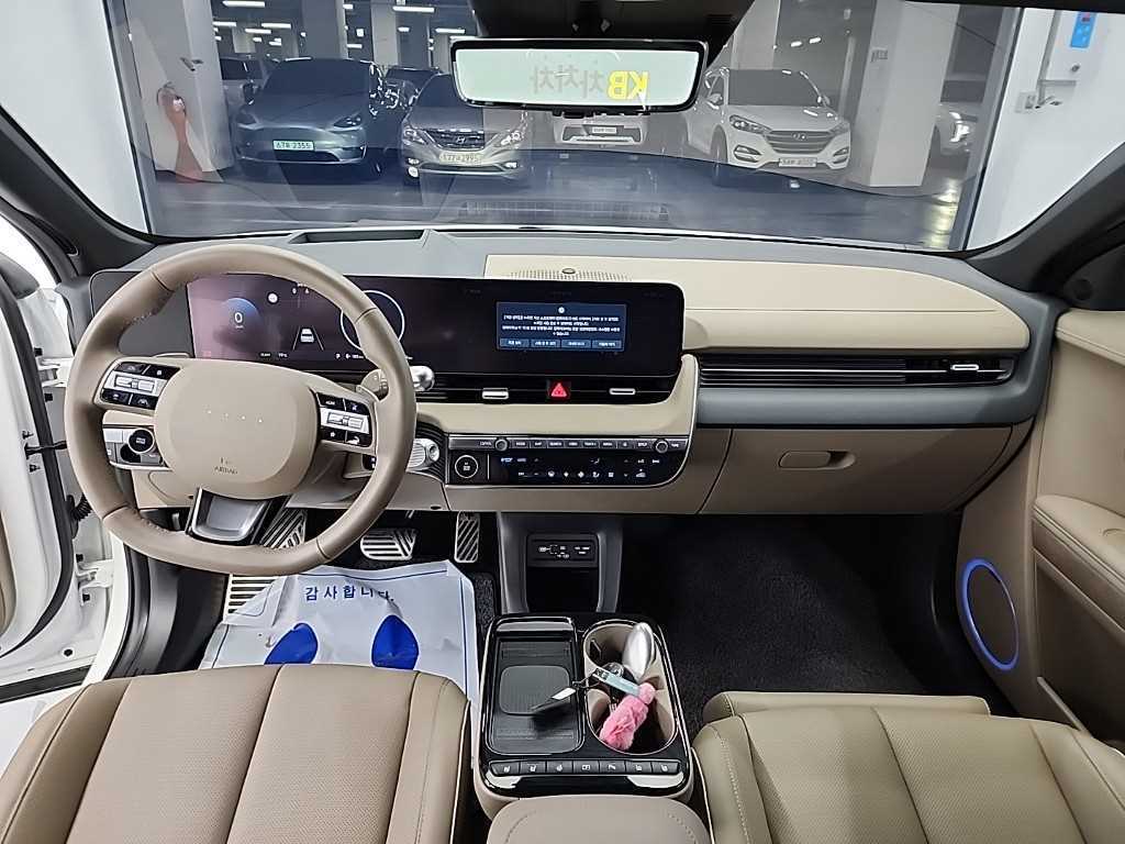 HYUNDAI Ioniq 5 - Vista 7