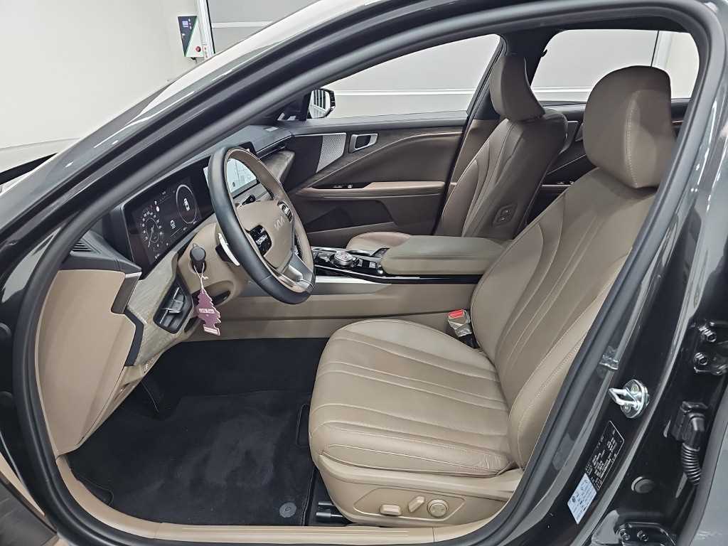 KIA K8 - Vista 11