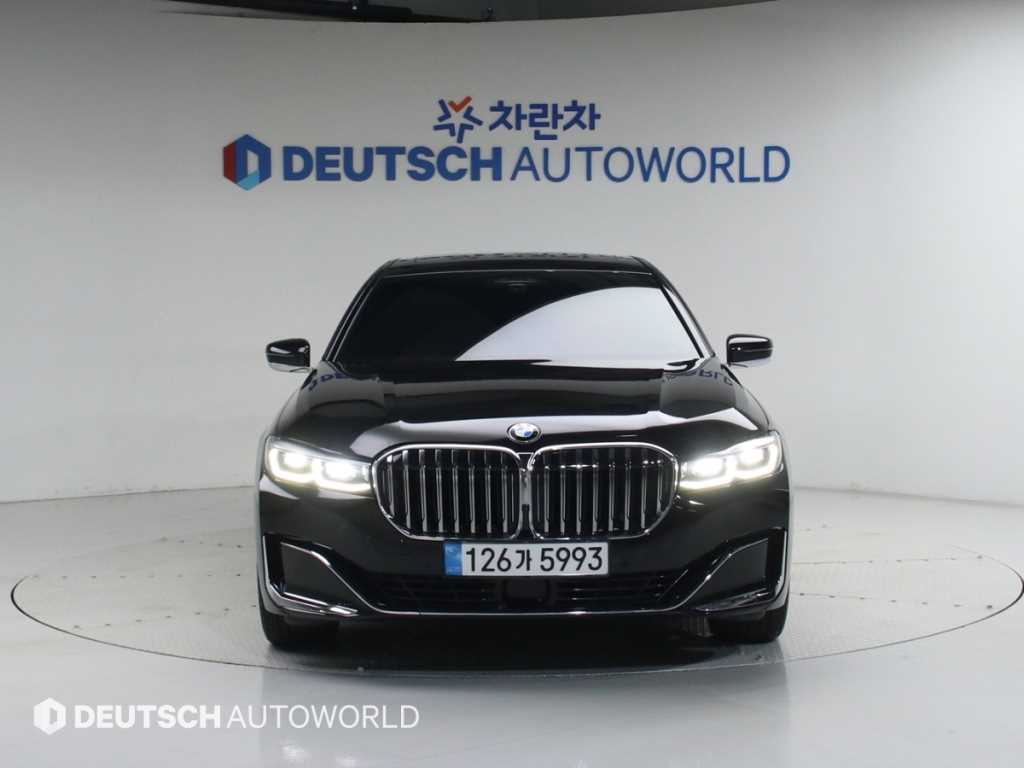 BMW 7 Series - Vista 3