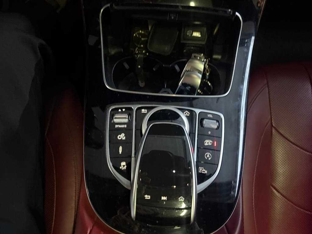 Mercedes Benz CLS Class - Vista 12