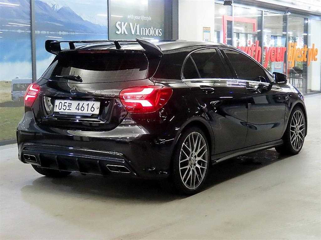 Mercedes Benz A Class - Vista 4