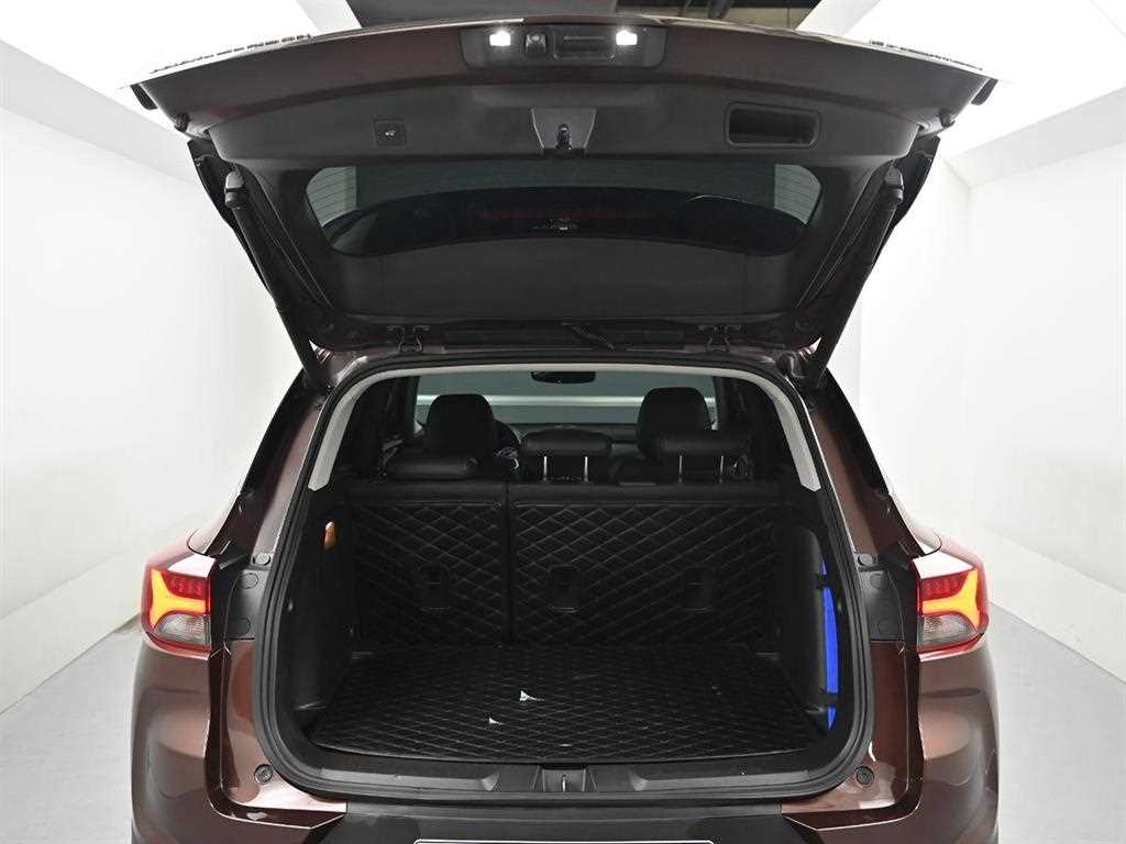Chevrolet Trail Blazer 2022 Café - Importación desde Corea - HF Imports Iquique - Foto 18