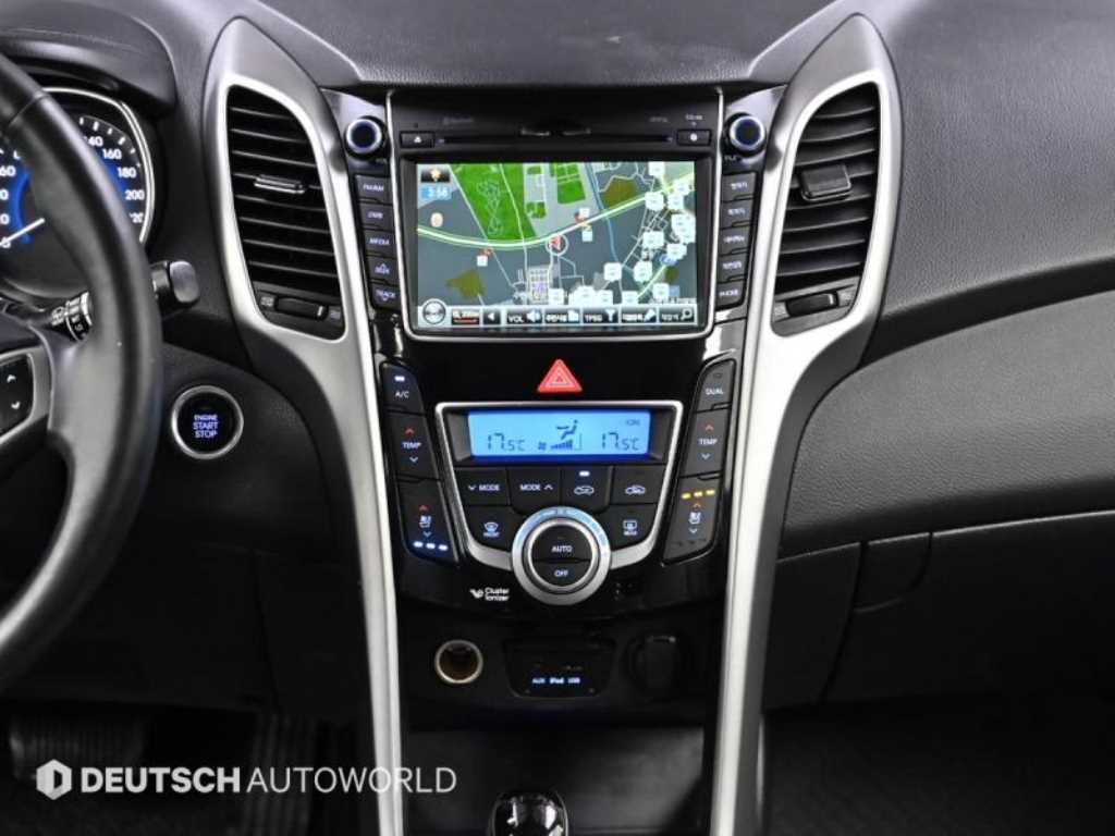 HYUNDAI i30 2014 Plateado - Importación desde Corea - HF Imports Iquique - Foto 14