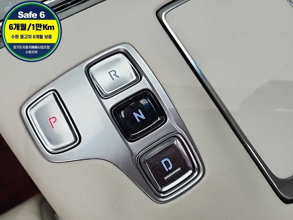 HYUNDAI Grandeur - Vista 8