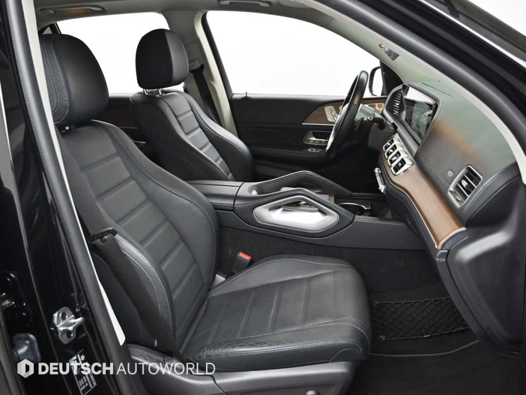 Mercedes Benz GLE Class - Vista 10